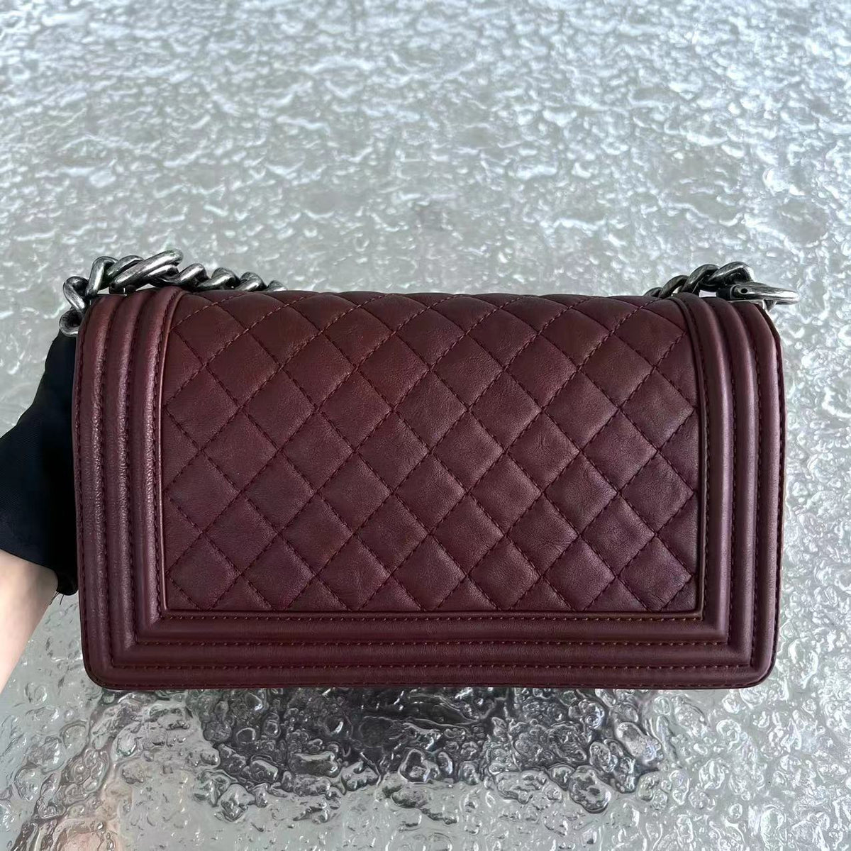 Boy Limited Edition Old Medium Quilted Grained Calfskin With Metal Edegs Burgundy Leboy RSHW No 19