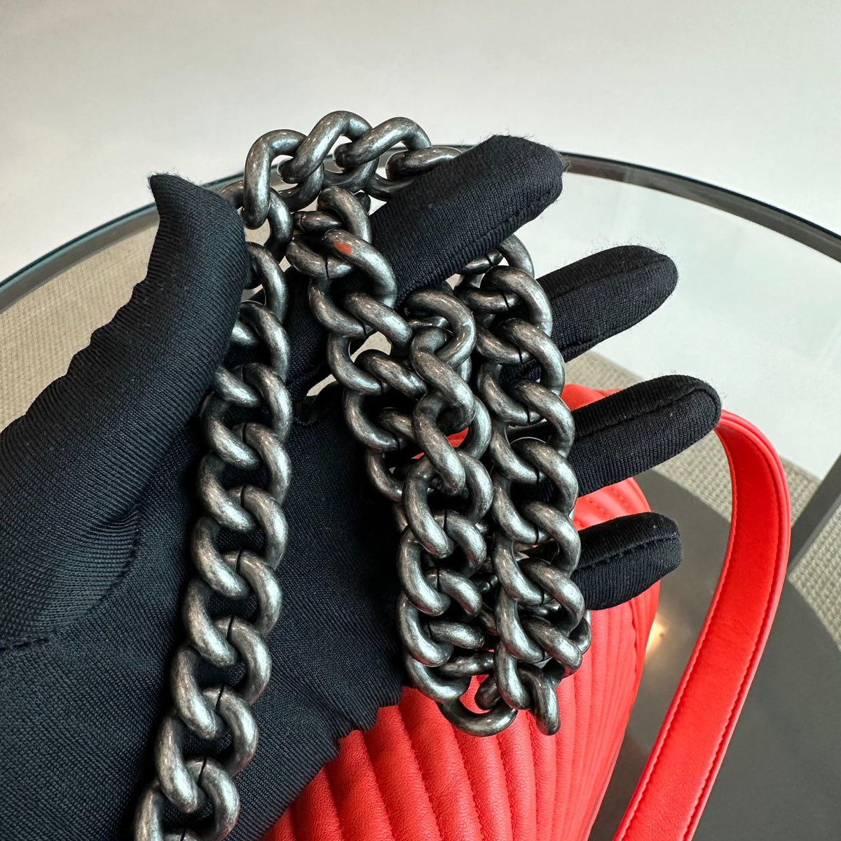 Boy New Medium 28CM Chevron Lambskin Salmon Red RSHW No 20