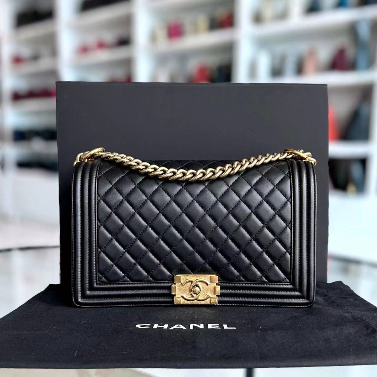 Boy New Medium 28CM Quilted Lambskin Black Leboy Golden Hardware Series 23