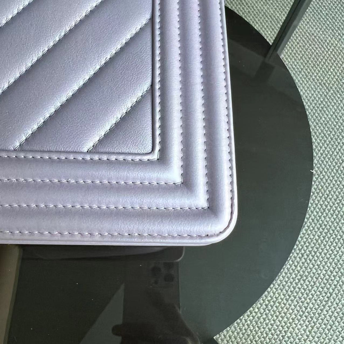 Boy Old Medium 25CM Chevron Calfskin Iridescent Pink Light Golden Hardware Series 25