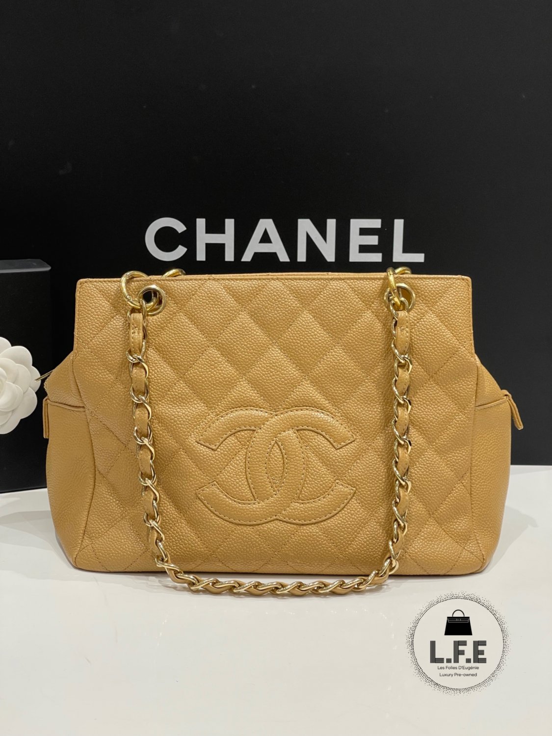 Chanel - Cabas Médaillon PM
