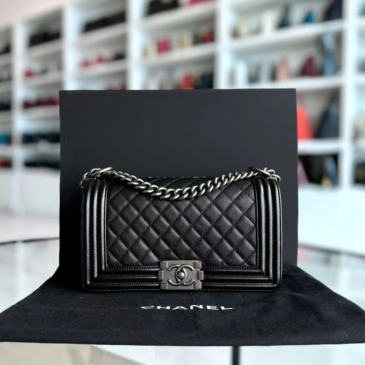 Caviar Boy Old Medium 25CM Quilted Calfskin Black Leboy Ruthenium Silver Hardware Series 25