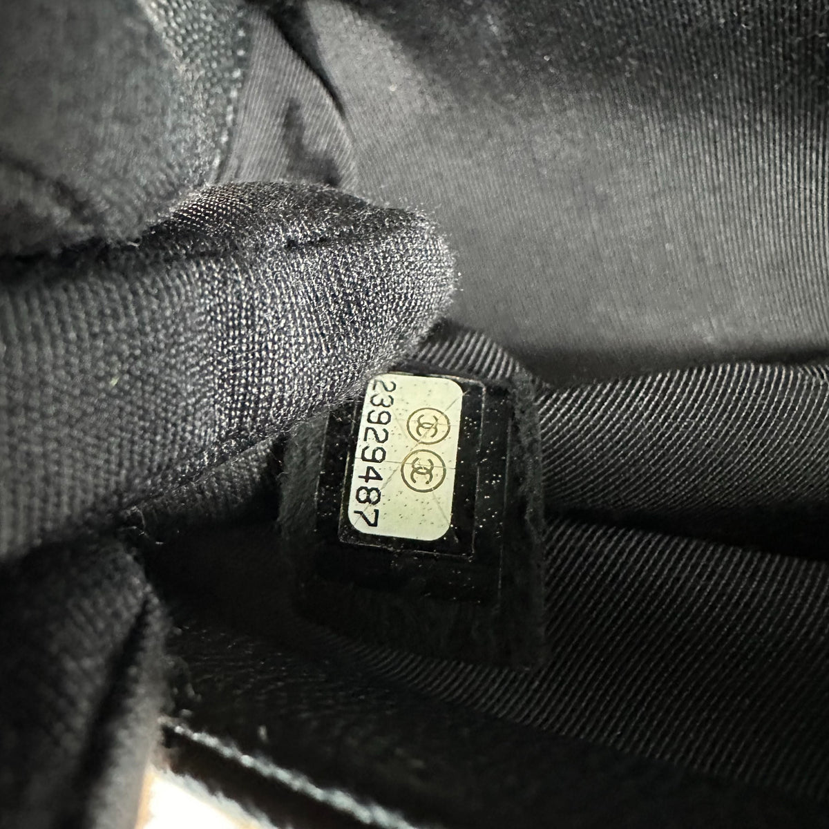 Caviar Boy Old Medium 25CM Quilted Calfskin Leboy Black GHW No 23