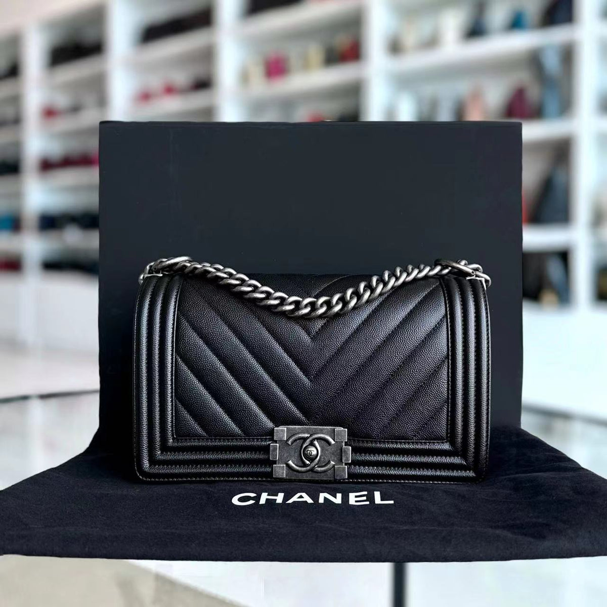 Caviar Boy Old Medium Chevron Grained Calfskin Black Silver Hardware Series 25