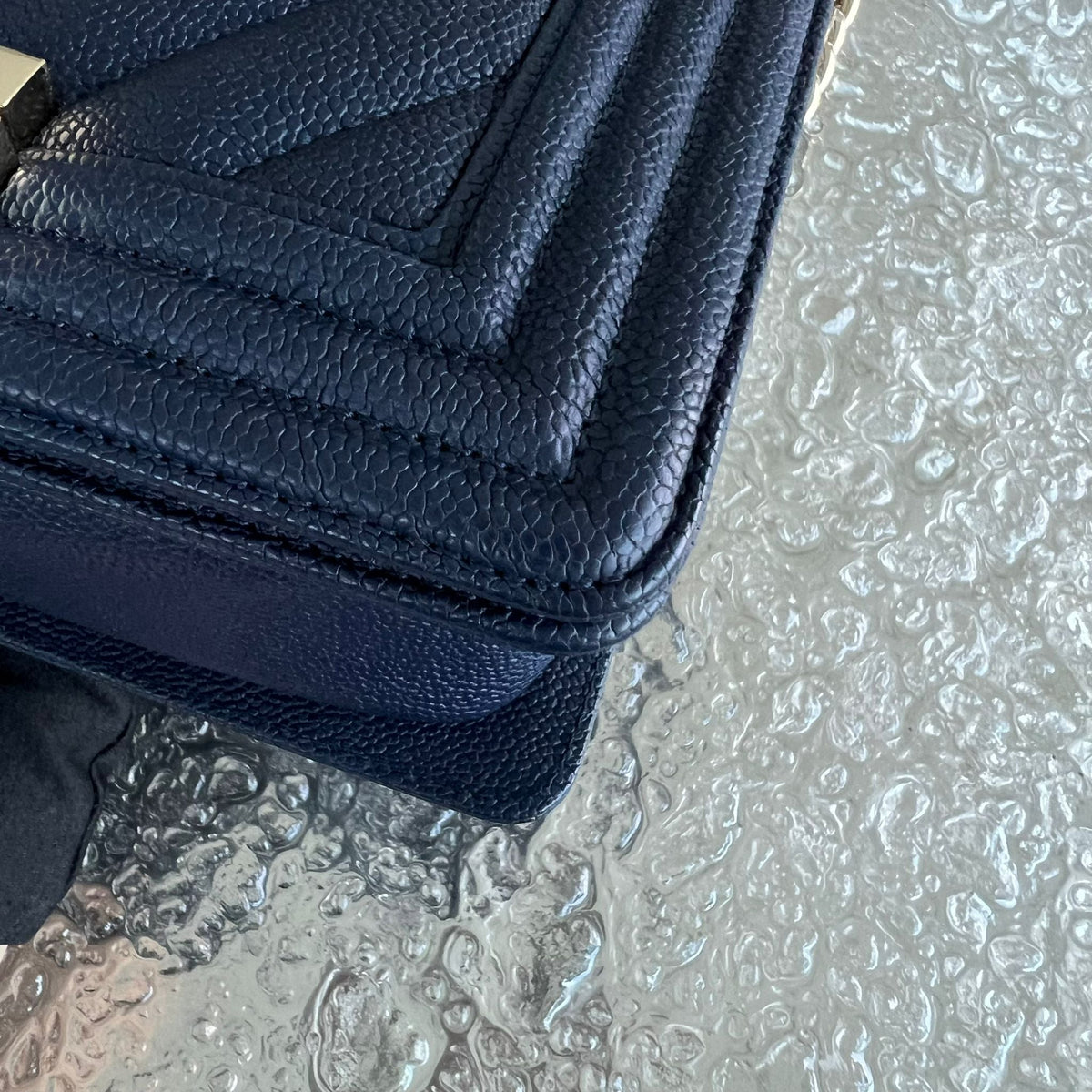 Caviar Boy Small 20CM Chevron Grained Calfskin Dark Blue No 24