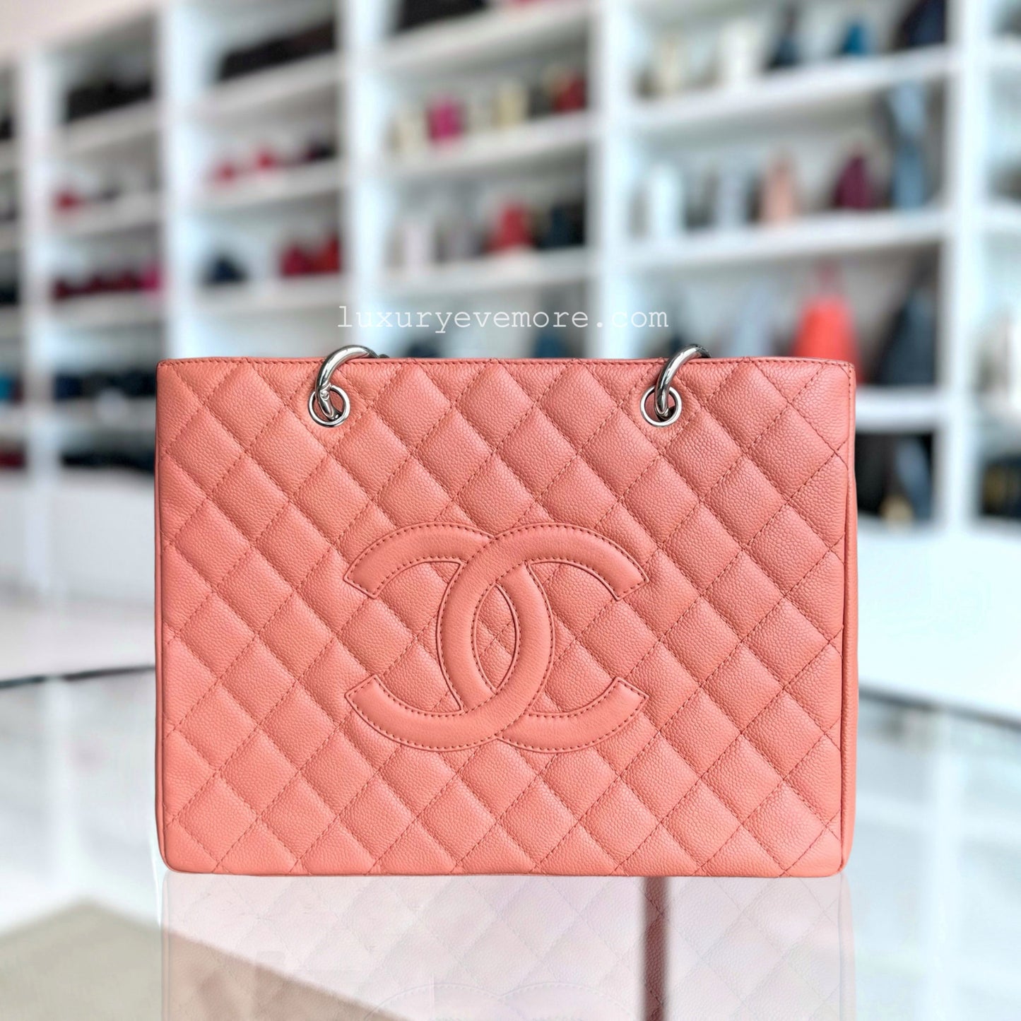 Caviar GST Grand Shopping Tote Quilted Grained Calfskin Coral Pink Silver Hardware Series 12