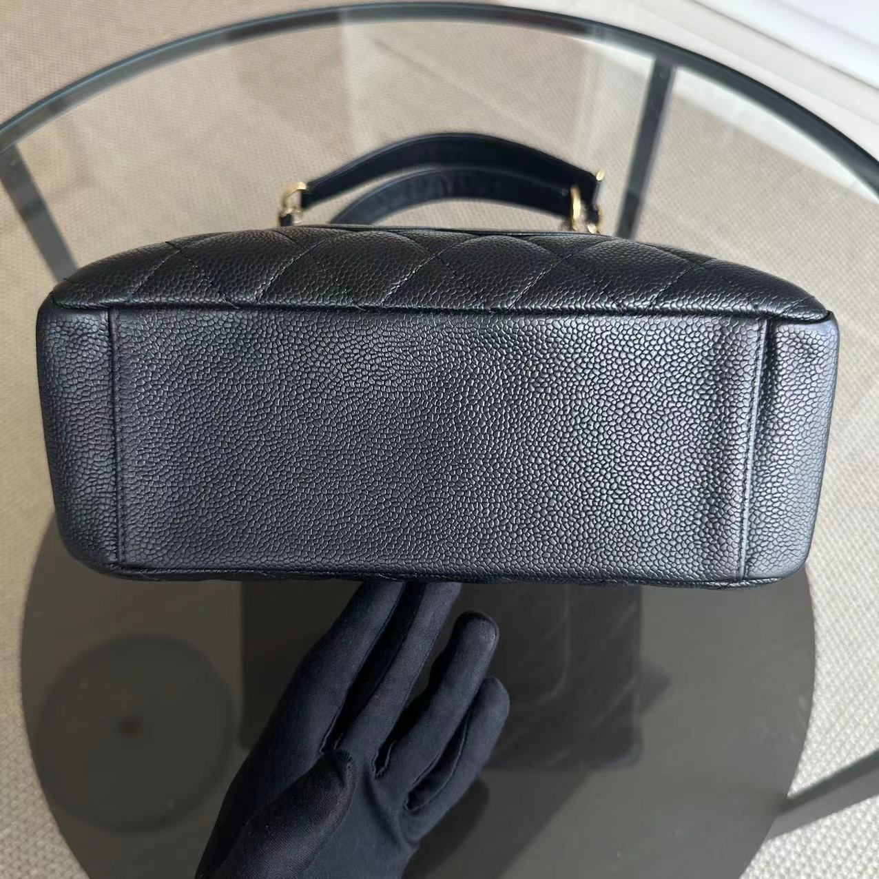 Caviar PST Petite Shopping Tote Black GHW No 8