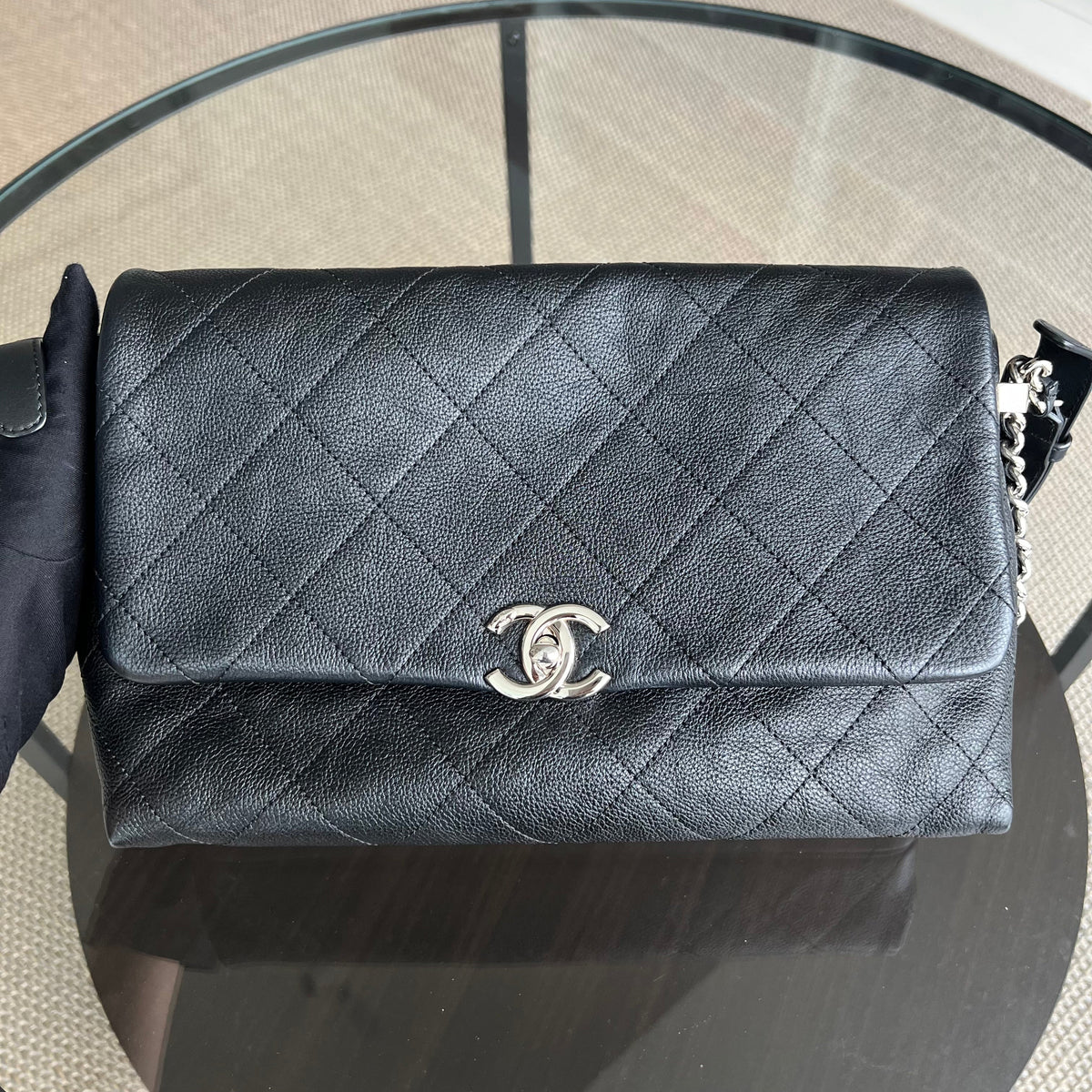 Caviar Seasonal Flap Braided With Style Quilted Grained Calfskin Black Silver Hardware Series 25