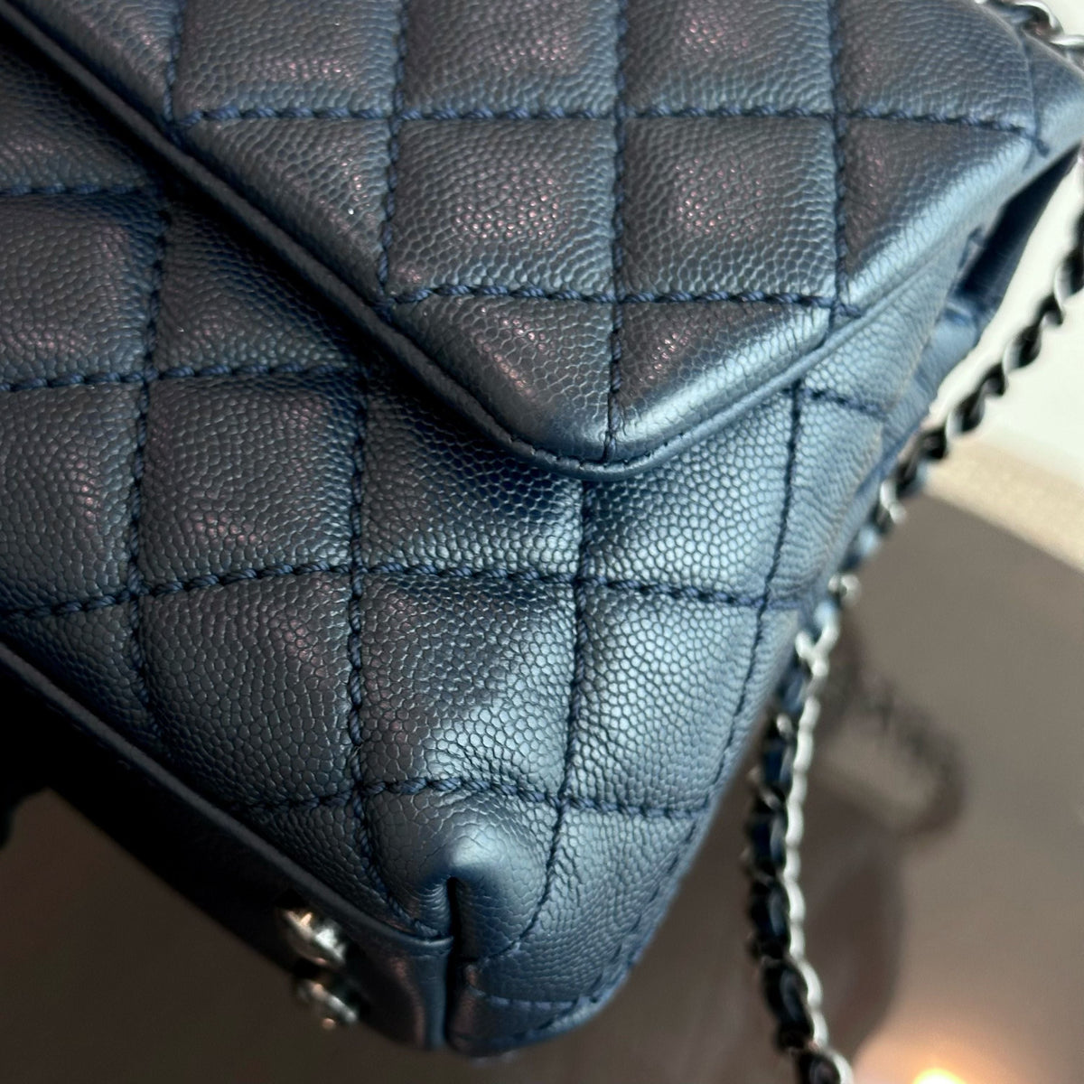 Caviar Small Coco Handle 24cm Quilted Calfskin Dark Navy Blue No 22