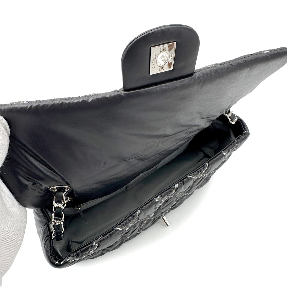 CHANEL PARIS-BYZANCE CHAIN SHOULDER BAG BLACK NYLON 90269255