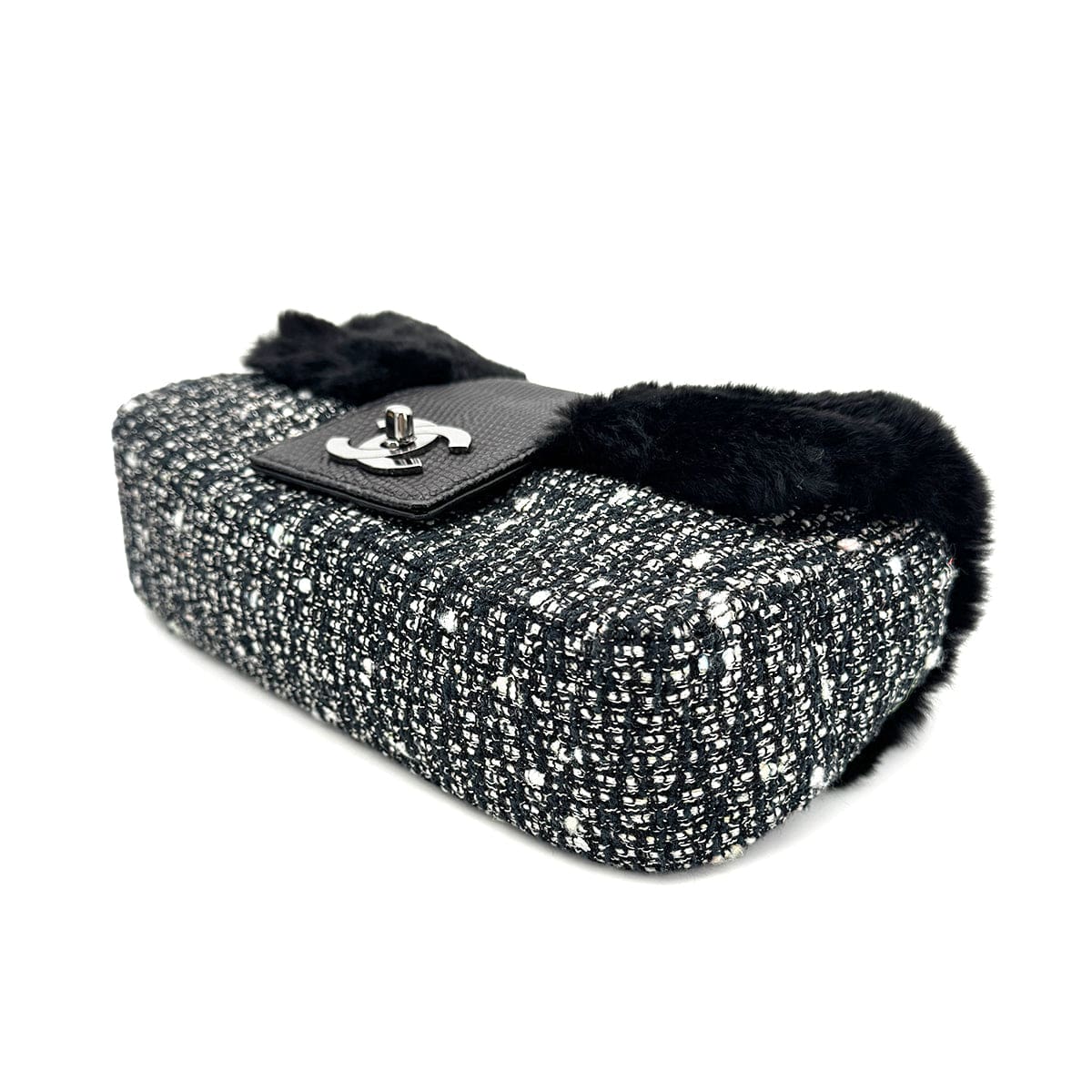 CHANEL VINTAGE CHAIN SHOULDER BAG BLACK TWEED FUR 90269238