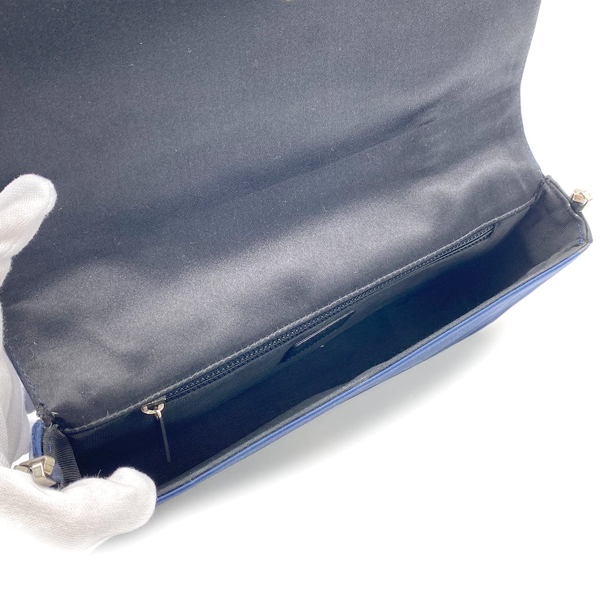CHANEL VINTAGE CHOCOLATE BAR CHAIN SHOULDER BAG BLUE BLACK SATIN 90270797