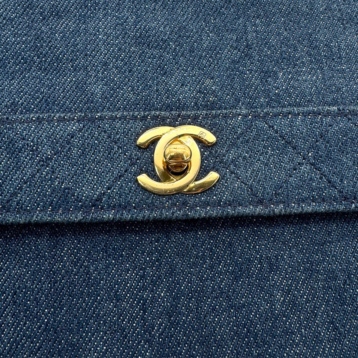 CHANEL VINTAGE MATELASSE SHOULDER BAG BLUE DENIM 90268835