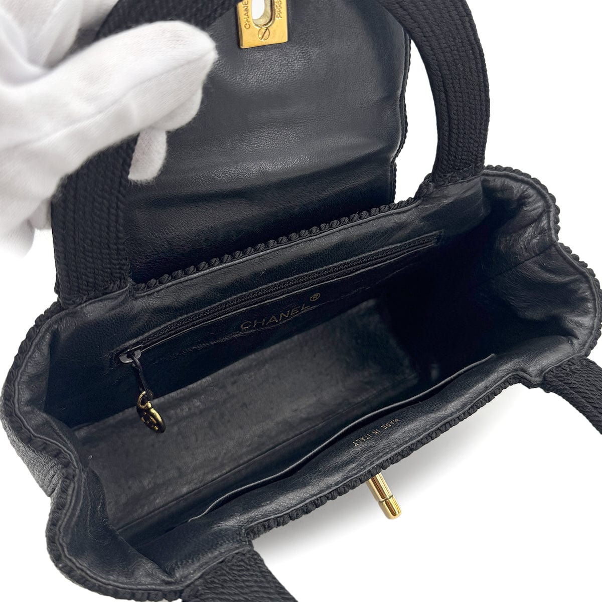 CHANEL VINTAGE TURN LOCK HAND BAG FABRIC BLACK 90269178