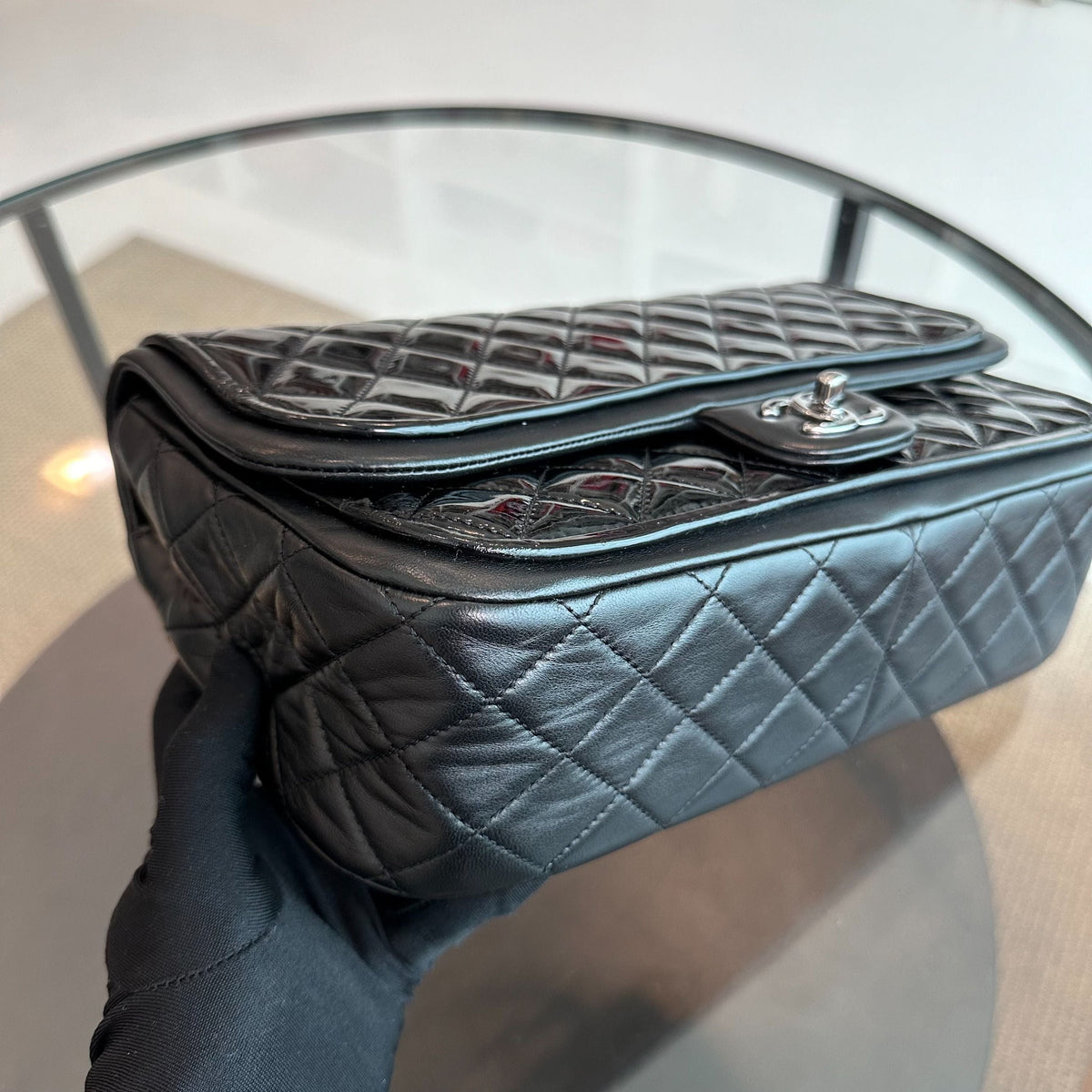 Classic Twist Timeless Jumbo Patent With Lambskin Black No 18