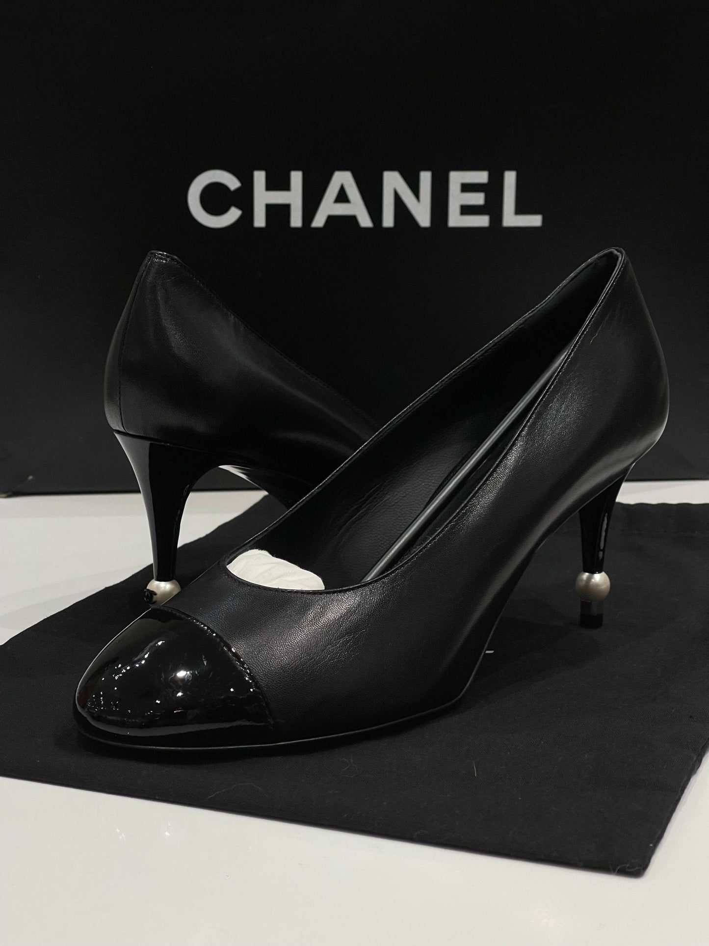 Chanel - Escarpins noirs T38