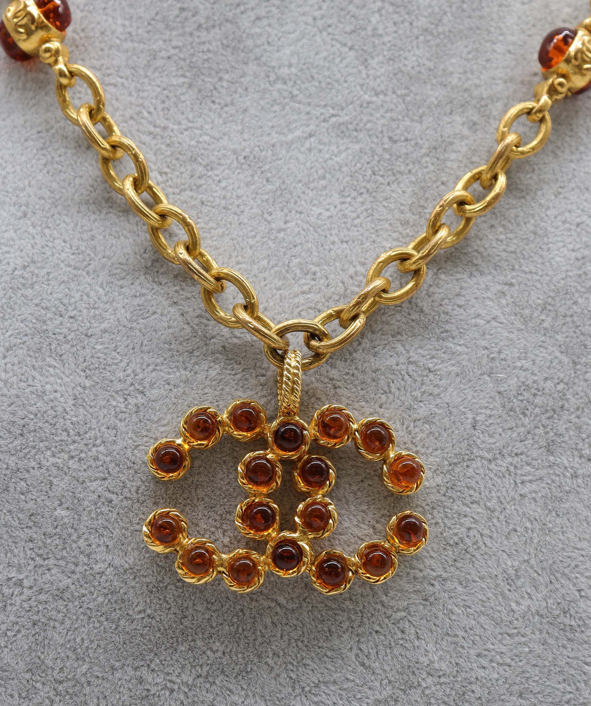 CHANEL VINTAGE NECKLACE GRIPOIX DXBS2927