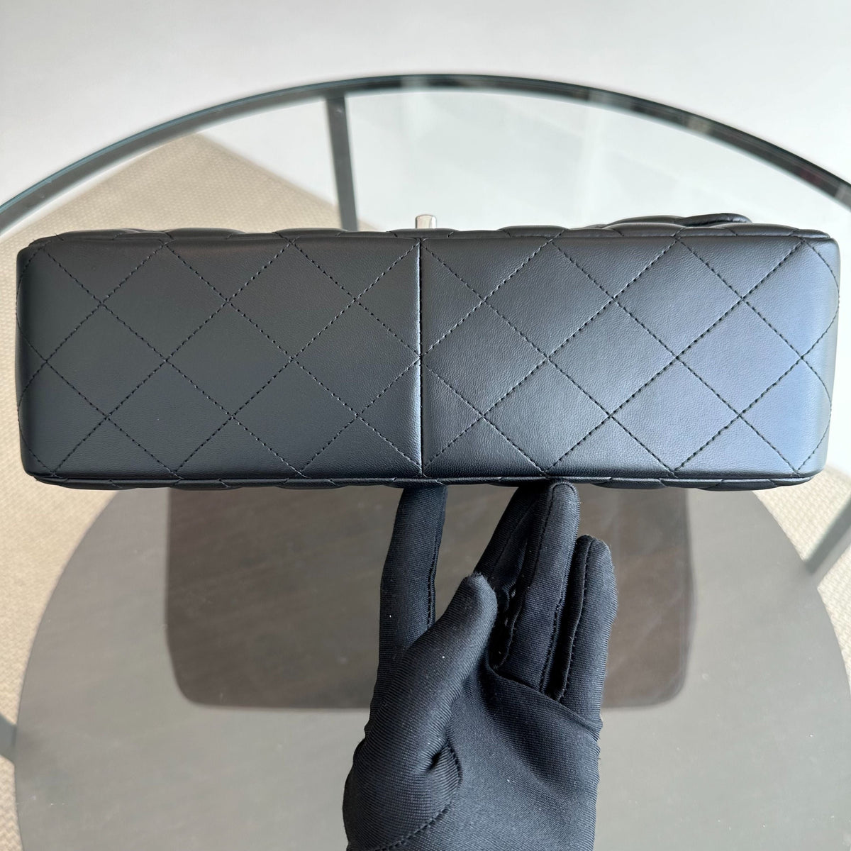 Jumbo Classic Flap Double Flap Quilted Lambskin Black SHW No 18