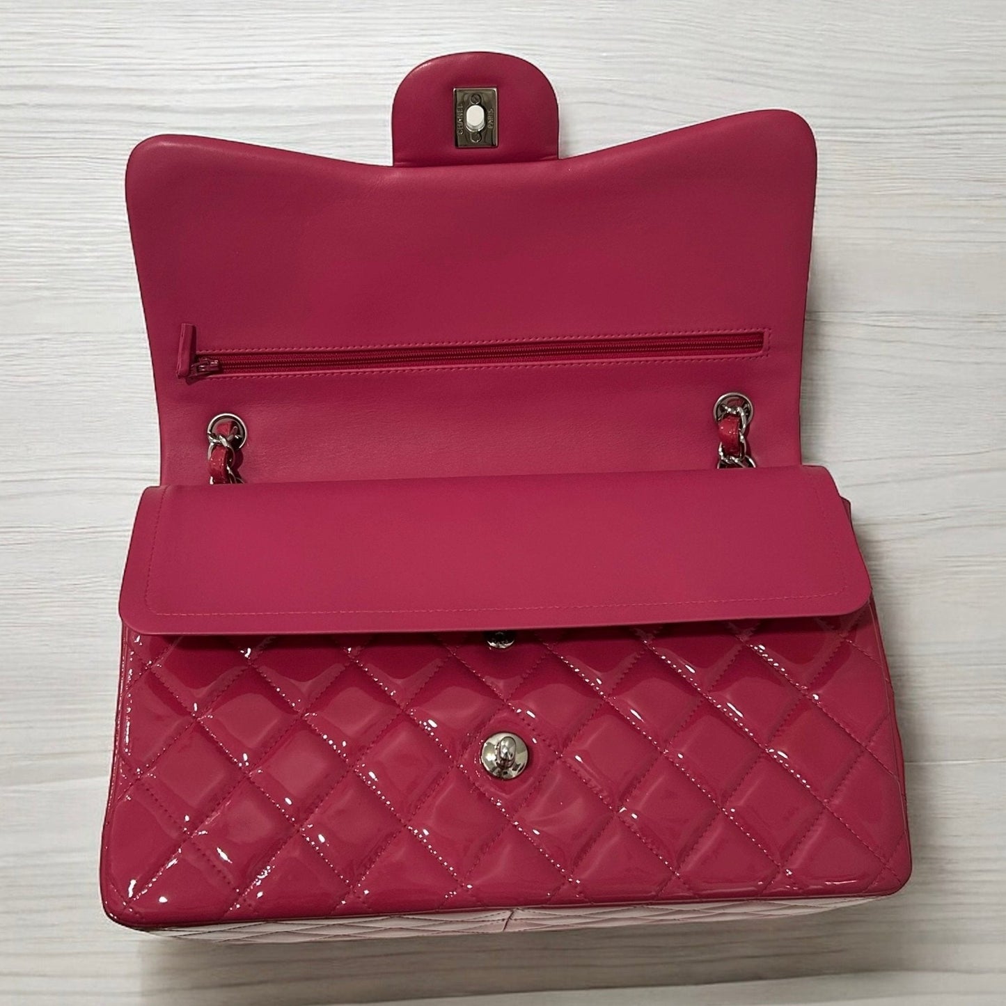 Chanel - Jumbo