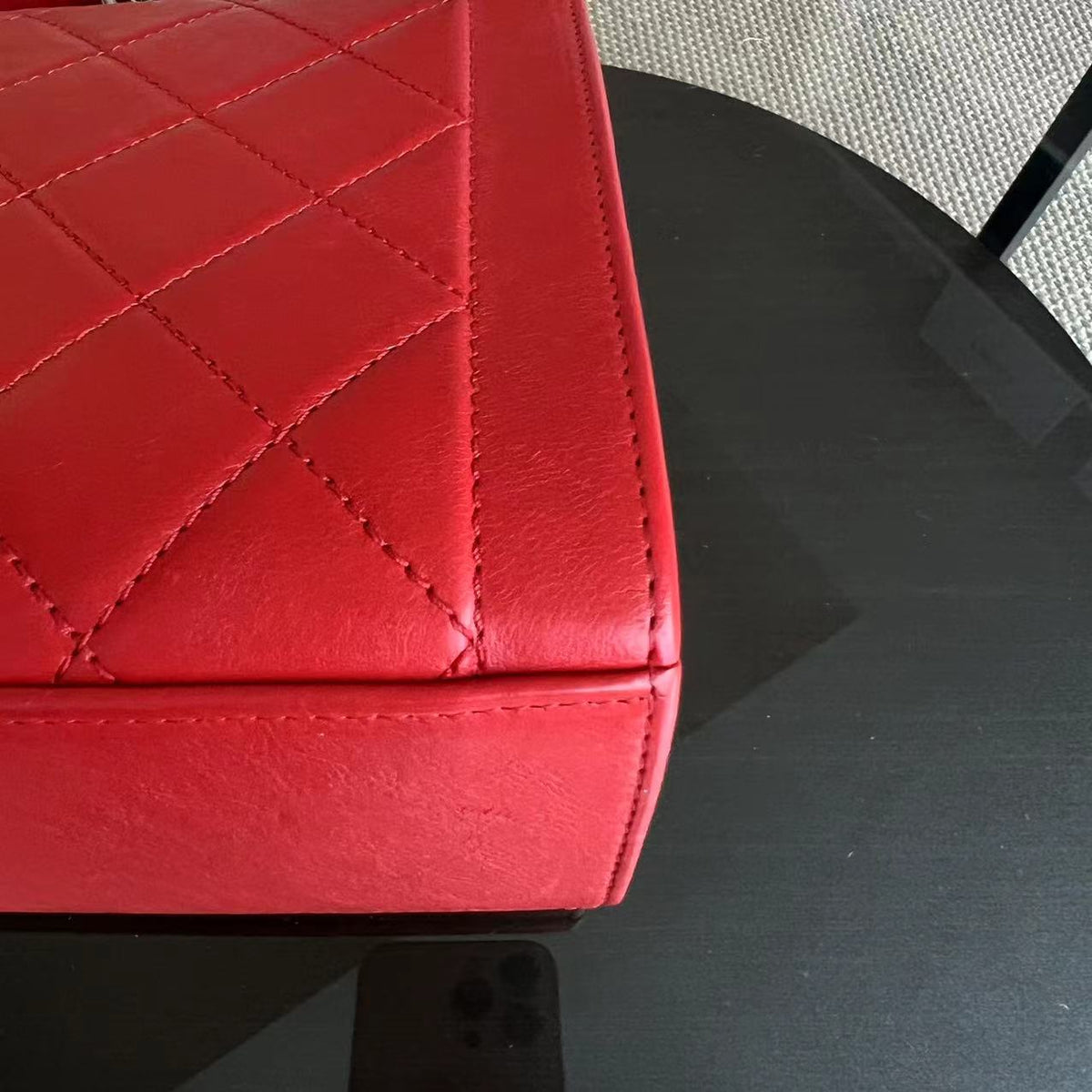 Chanel Medium Label Click Flap Quilted Grained Calfskin Red Golden Hardware Series 24