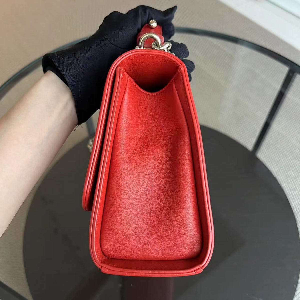 Chanel Medium Label Click Flap Quilted Grained Calfskin Red Golden Hardware Series 24
