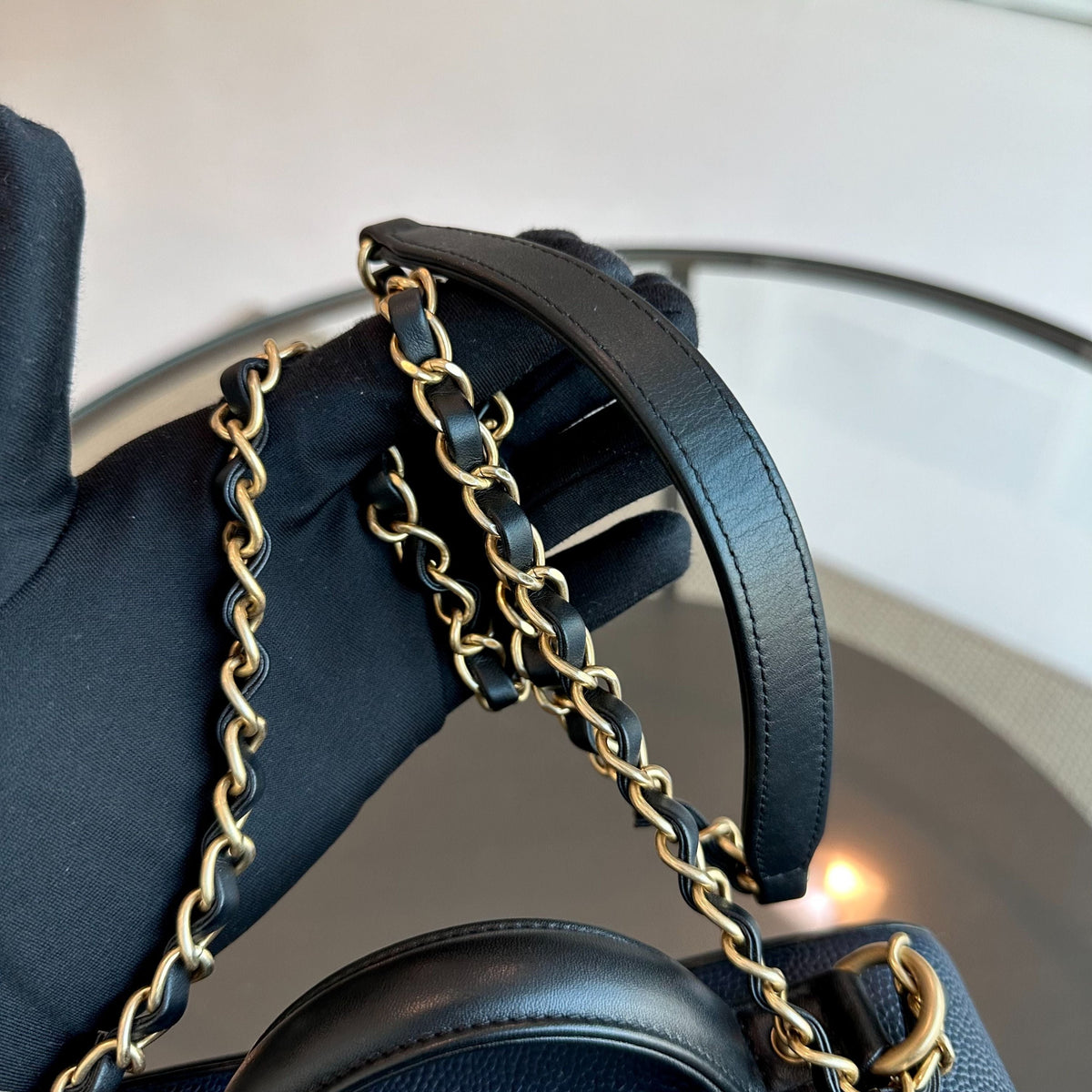 Chanel Vanity Case Medium - Caviar Dark Blue GHW No 24