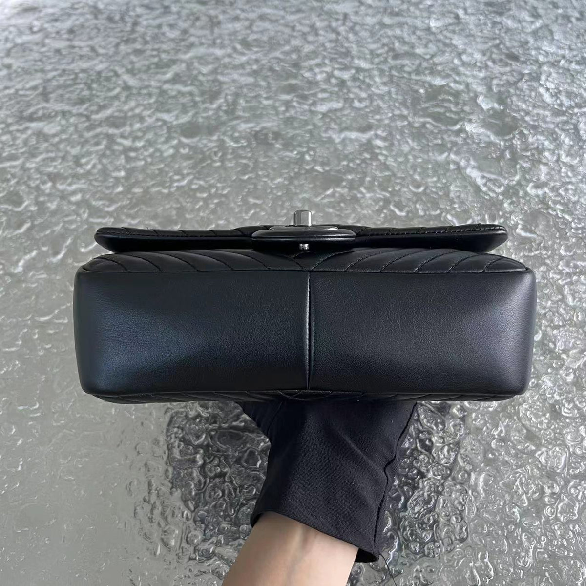 Mini Rectangular Classic Flap Crossing Lambskin Black Silver Hardware Series 21