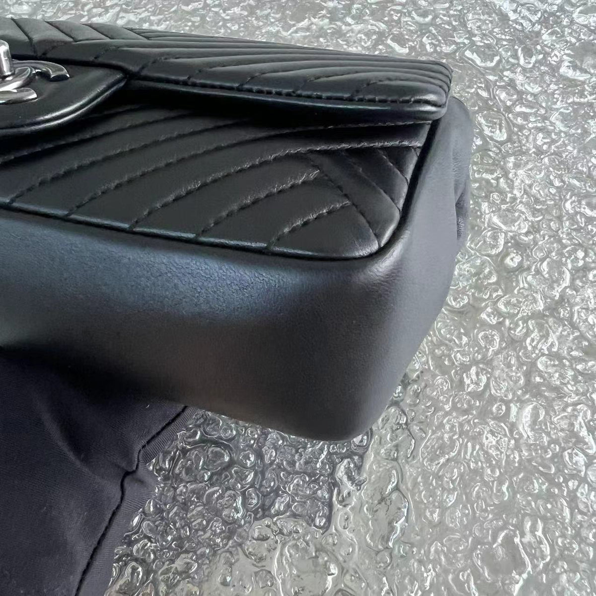 Mini Rectangular Classic Flap Crossing Lambskin Black Silver Hardware Series 21