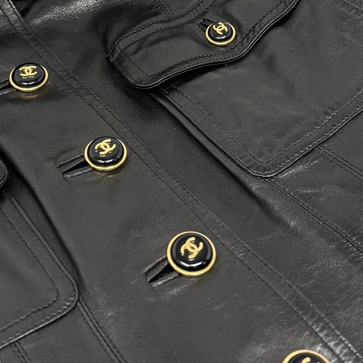 CHANEL Vintage 95A CC Logo Leather Jacket #40 Black Gold Button Pocket