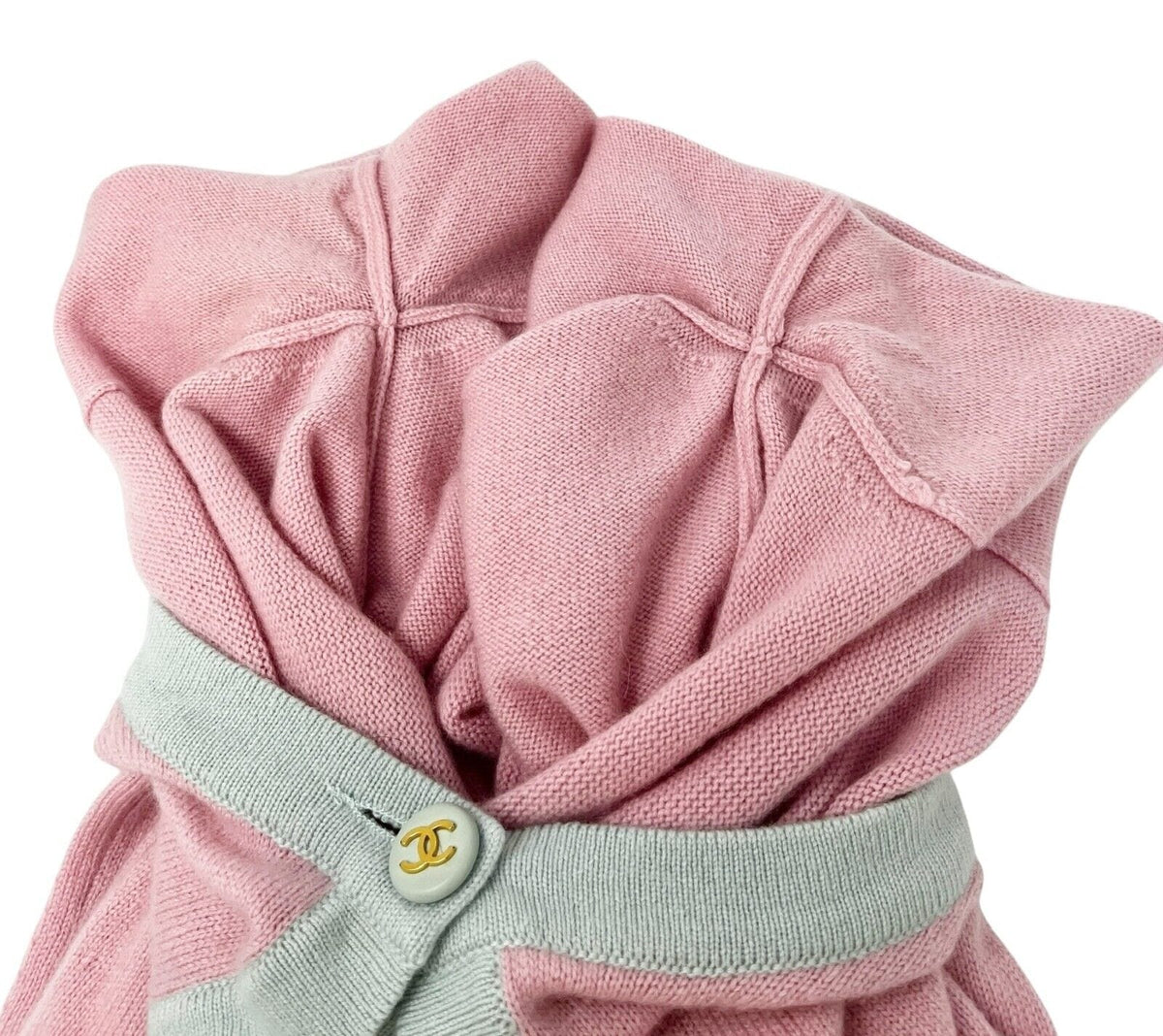CHANEL Vintage CC Logo Cardigan Sweater Top Button Pink Blue Cashmere