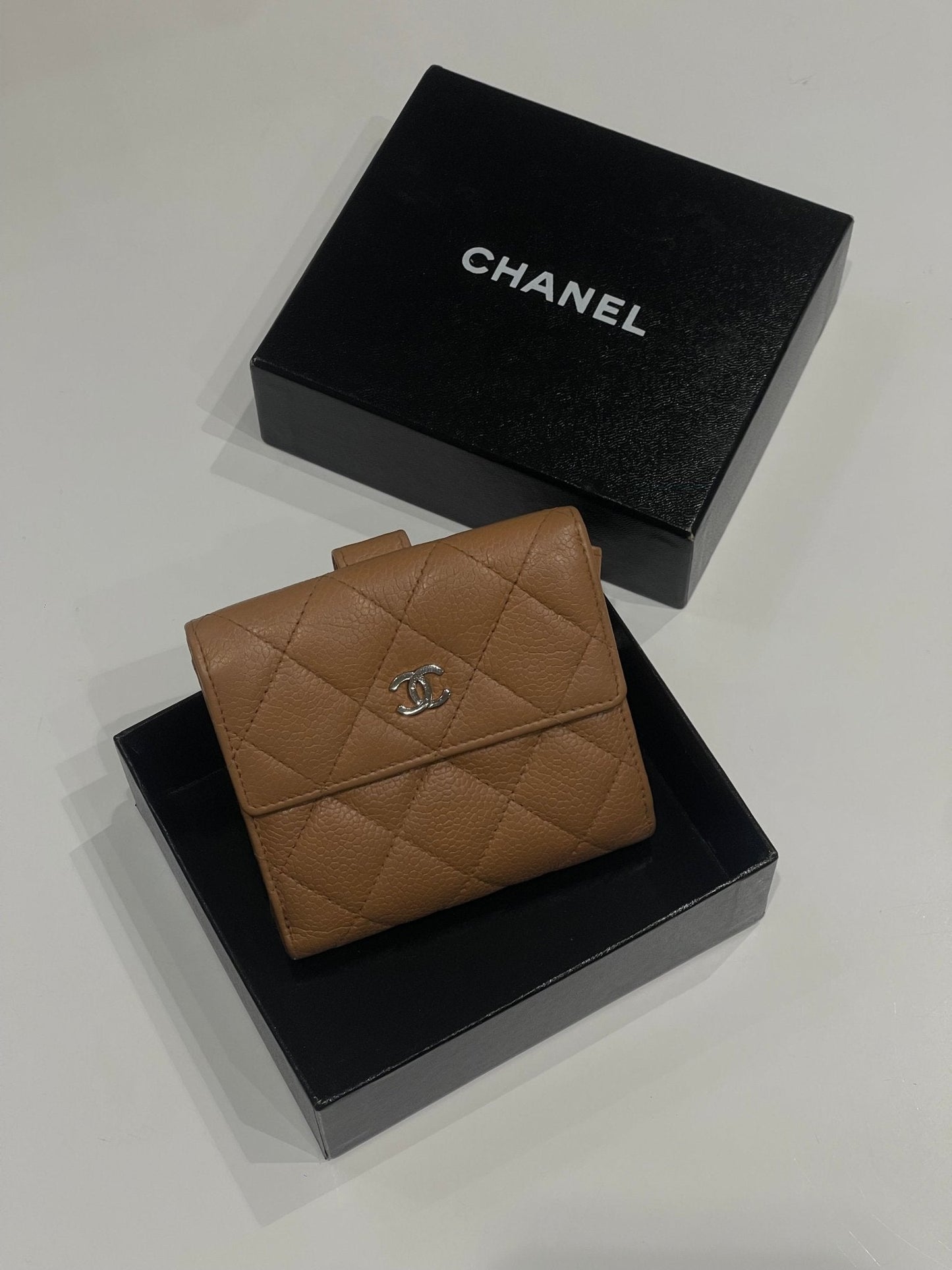 Chanel - Portefeuille rabat CC