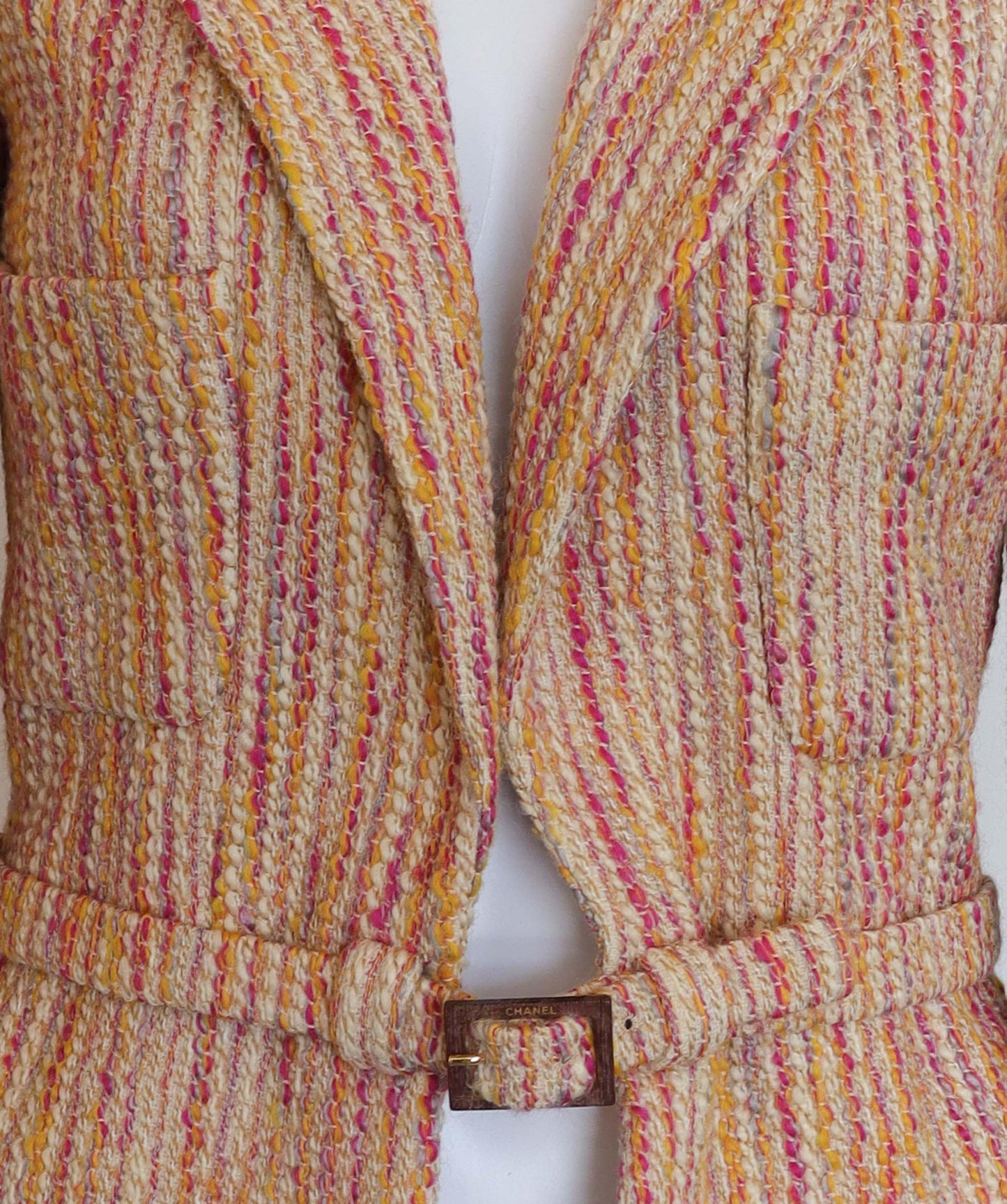 CHANEL 2001 LESAGE Tweed Jacket with Belt COCO Lining DXBS2937