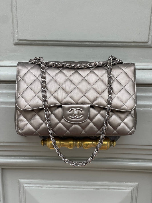 Chanel - Sac 11.12 Jumbo bronze irisé