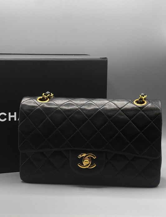 Chanel - Sac Classique 11.12 Timeless 23
