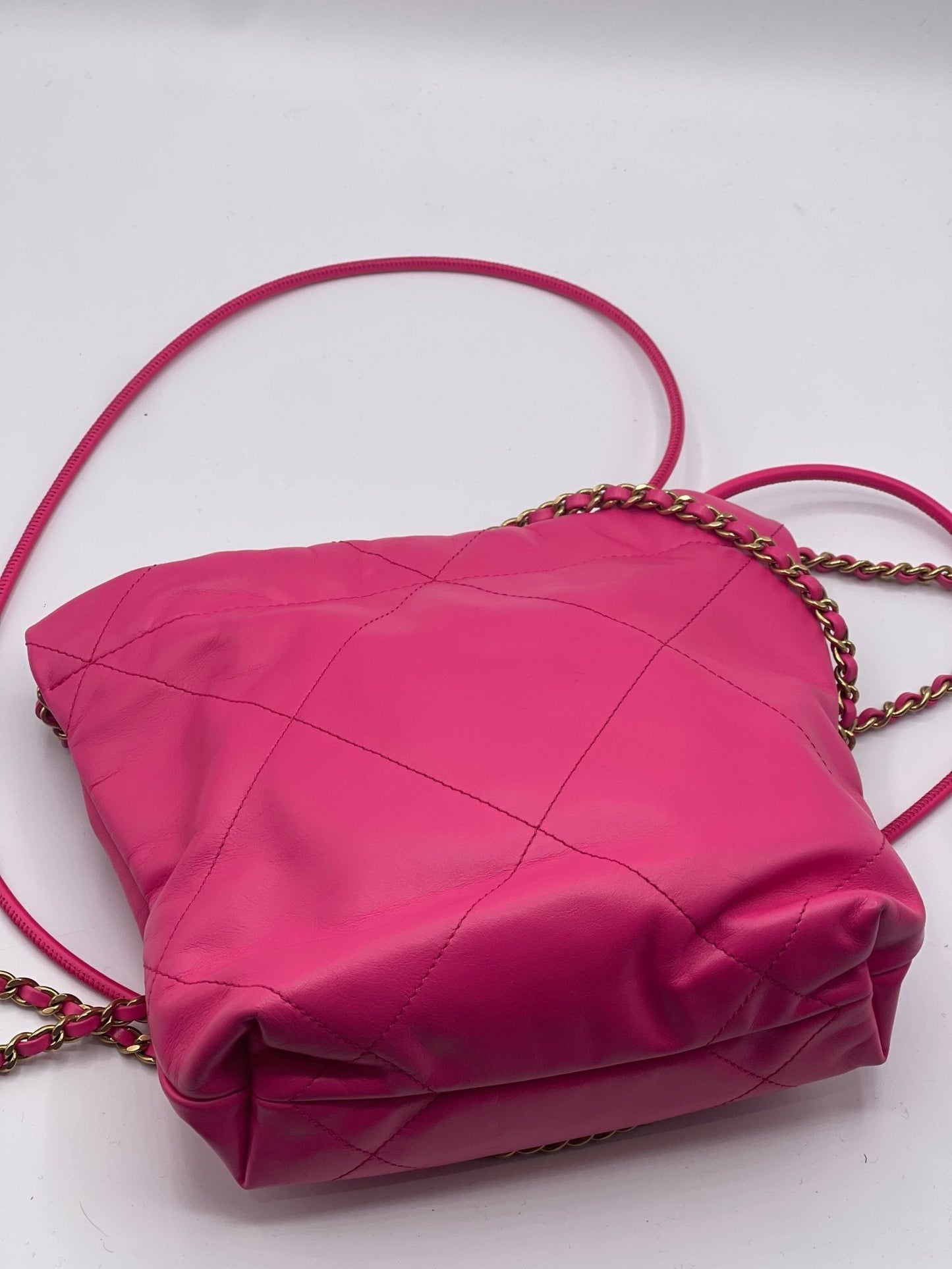 Chanel - Sac Mini 22 rose