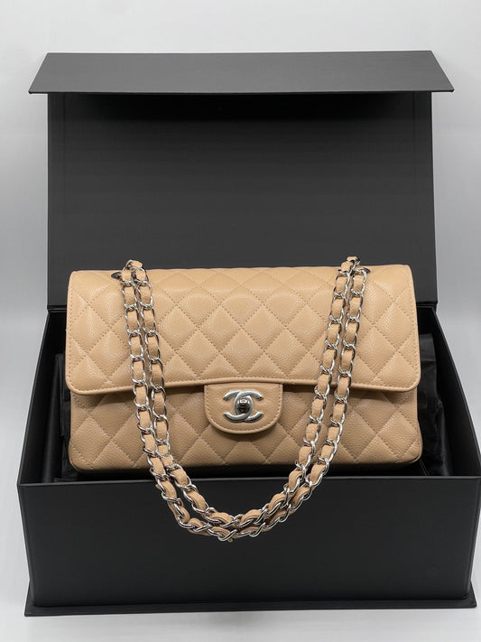 Chanel - Sac Timeless 25 beige caviar
