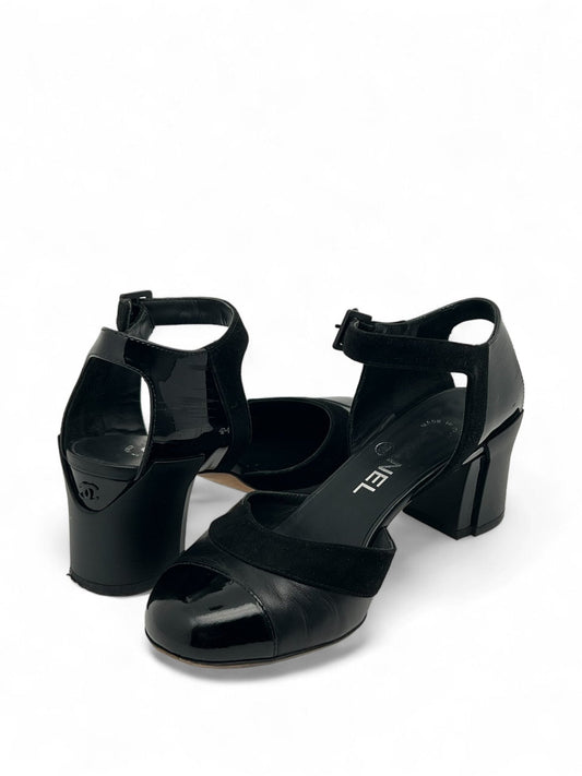 Chanel - Talon Noir Vernis