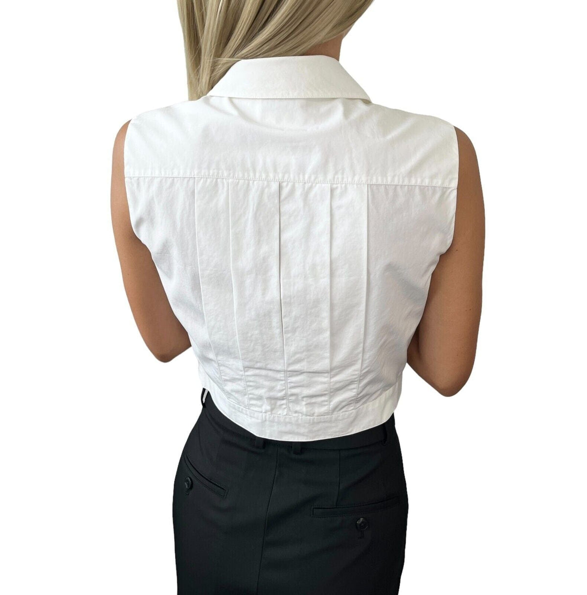 CHANEL Vintage 97P CC Logo Sleeveless Cropped Shirt #38 Top Button White