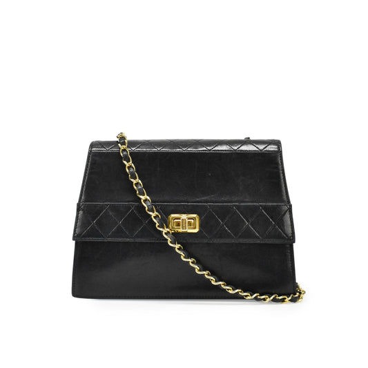 Chanel 'Trapeze' Flap Bag