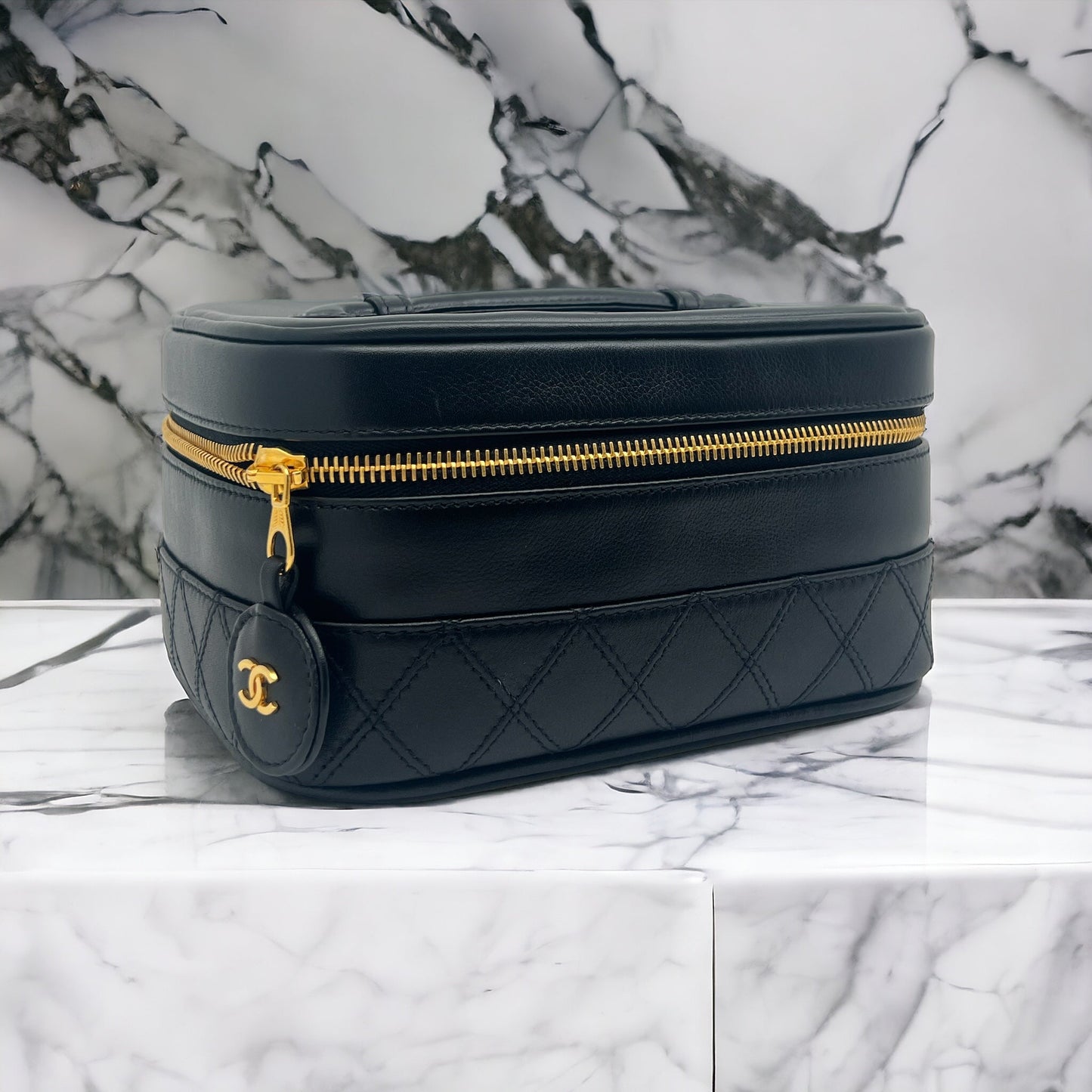 Chanel - Vanity Noir