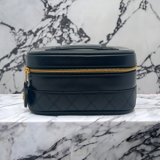 Chanel - Vanity Noir