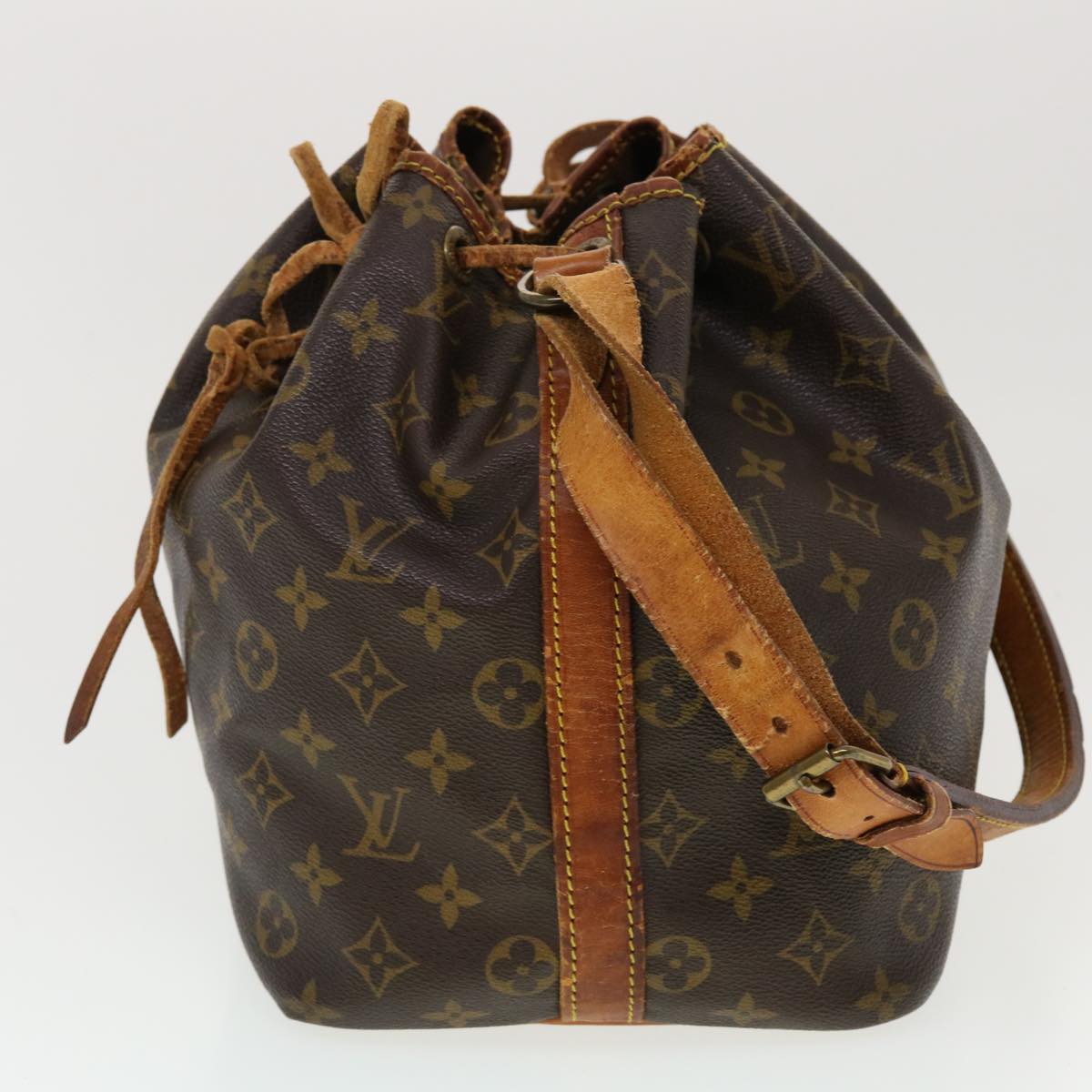 LOUIS VUITTON Monogram Petit Noe Shoulder Bag M42226 LV  cl545