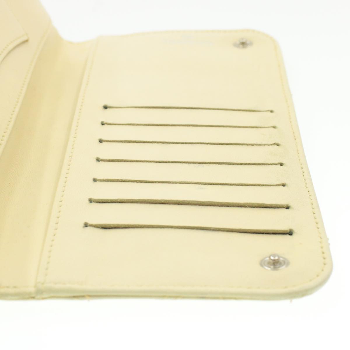 Top Quality Chanel Matelasse Zippy Long Wallet Beige CC Auth cr619