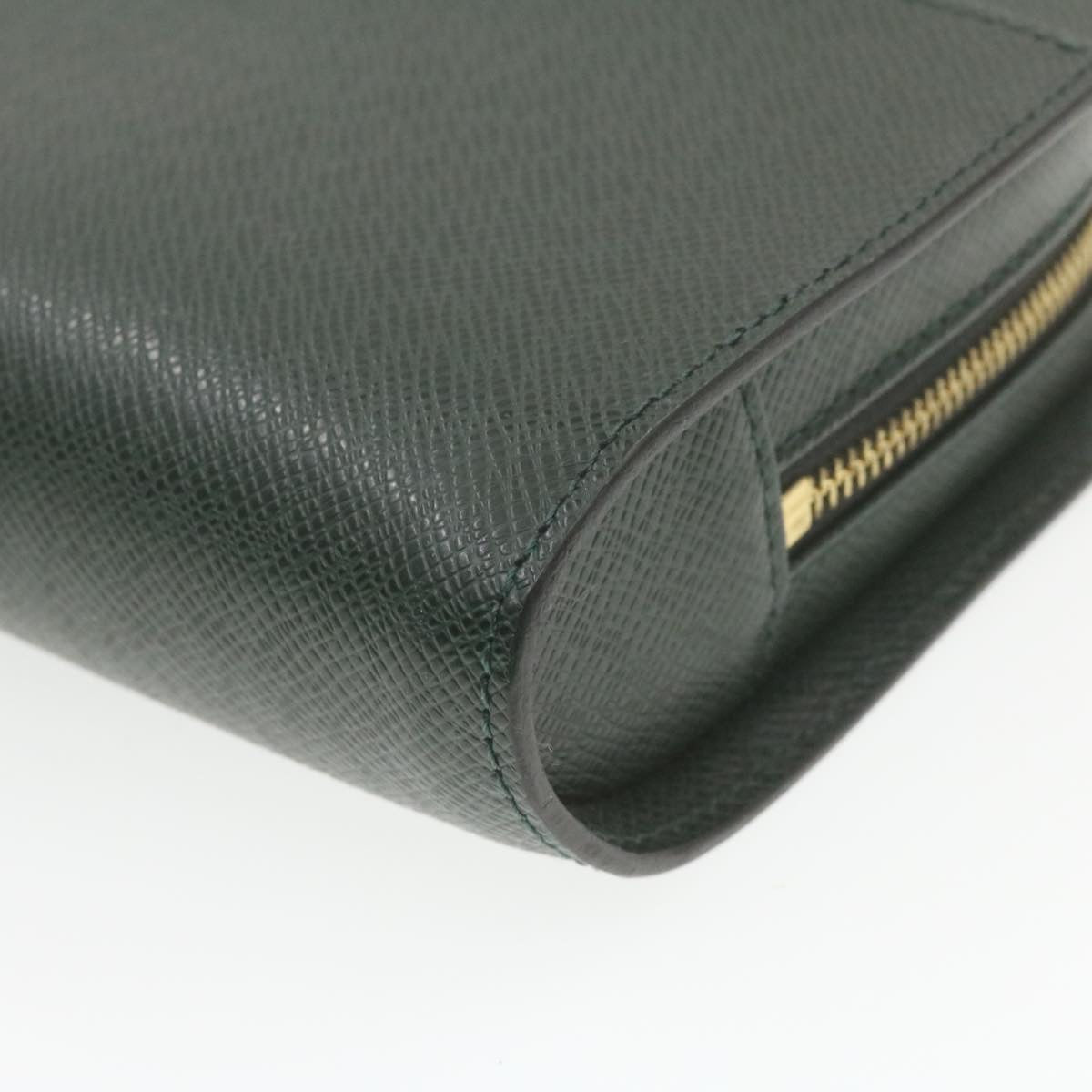 LOUIS VUITTON Taiga Baikal Clutch Bag Epicea M30184 LV Auth cr744