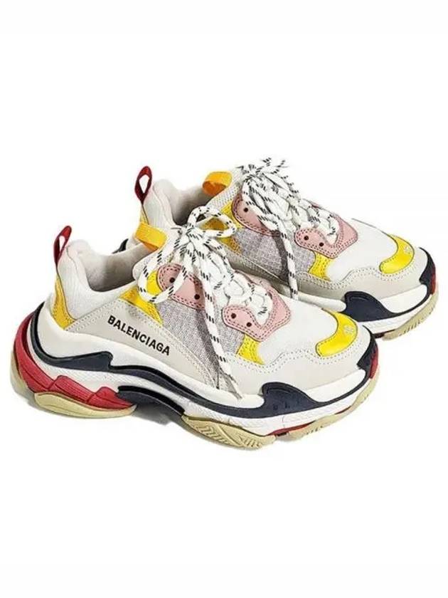 Luxury Balenciaga  Triple S Trainer Low Top Sneakers