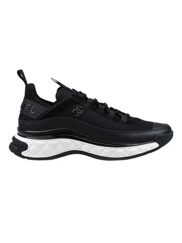 Mixed Fibers Velvet Calfskin Low Top Sneakers Black Chanel