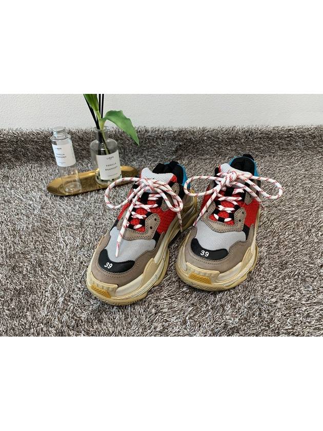 Luxury Balenciaga  Triple S Multi 39 260