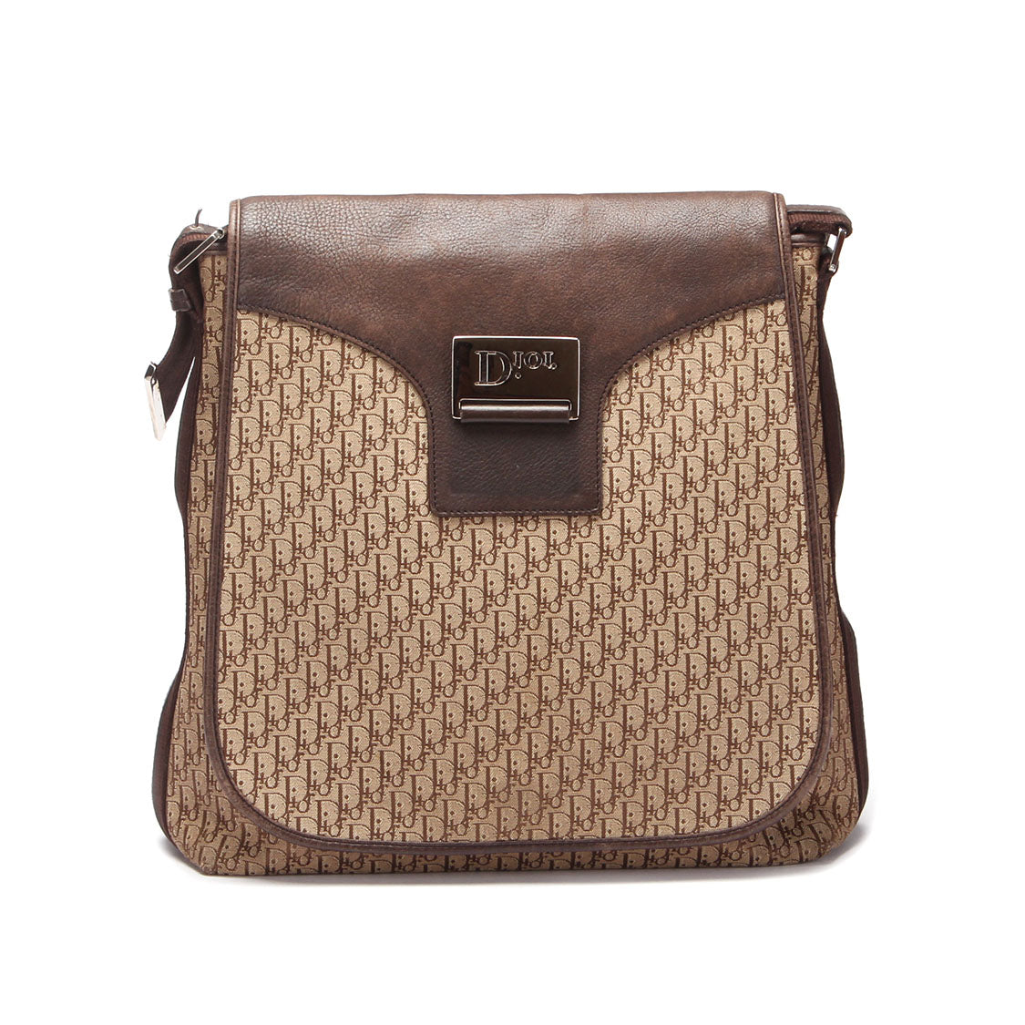Street Chic Trotter Shoulder Bag