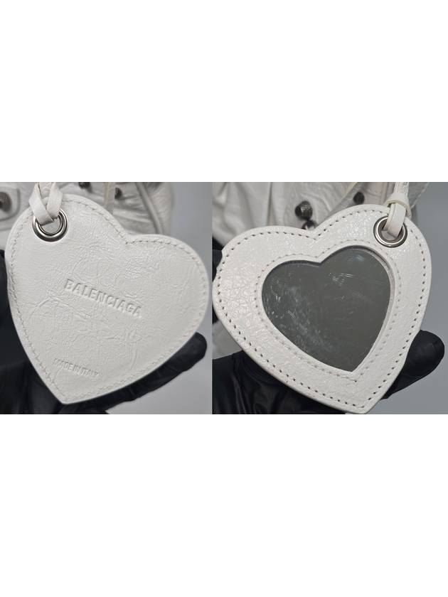 Luxury Balenciaga  Le Cargol xs shoulder bag