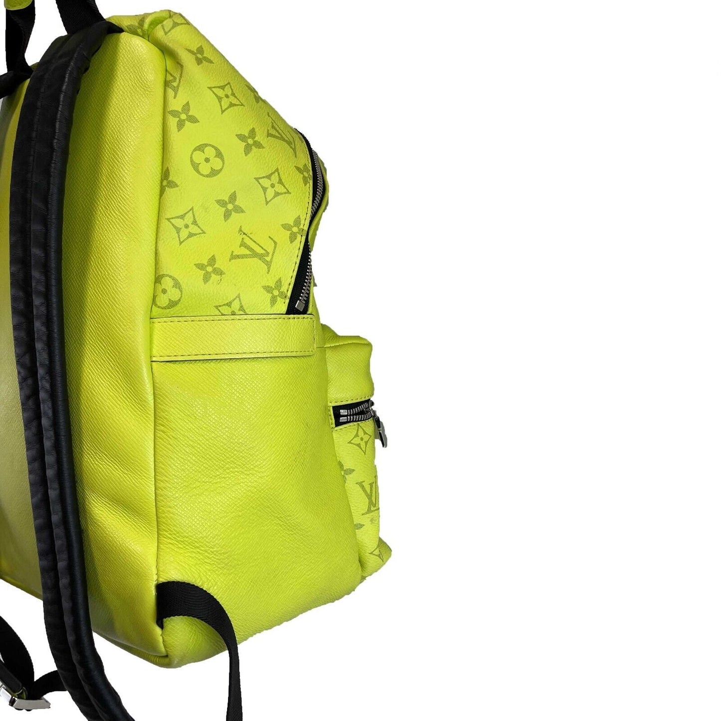 LOUIS VUITTON Taiga Monogram Discovery Backpack Neon Yellow